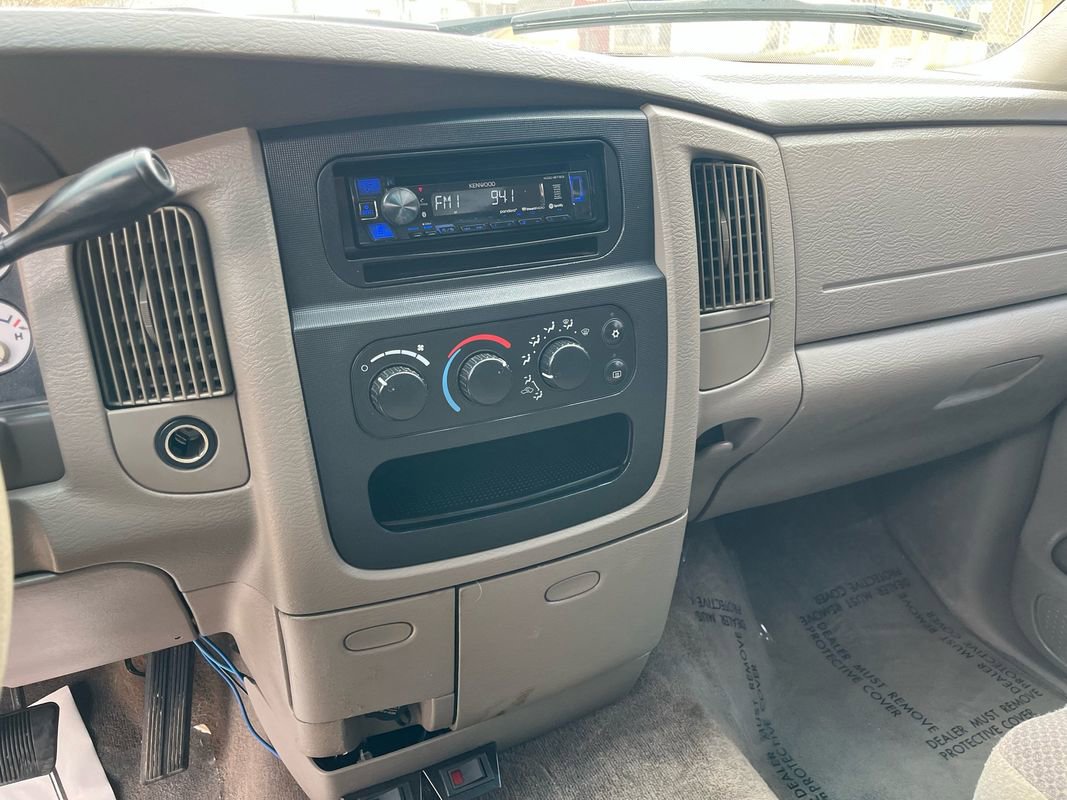 Used 2004 Dodge Ram 1500 Truck SLT image 21