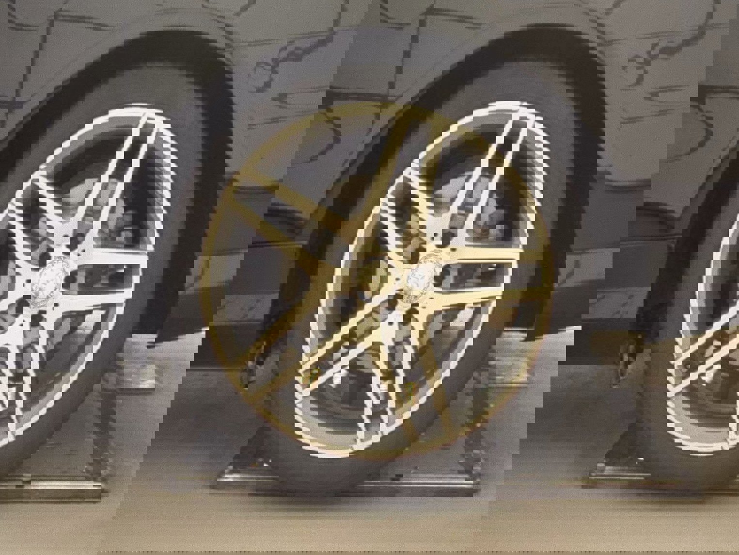 Used 2017 Mercedes-Benz E 400 E 400 4MATIC w/ Premium 2 Package image 10