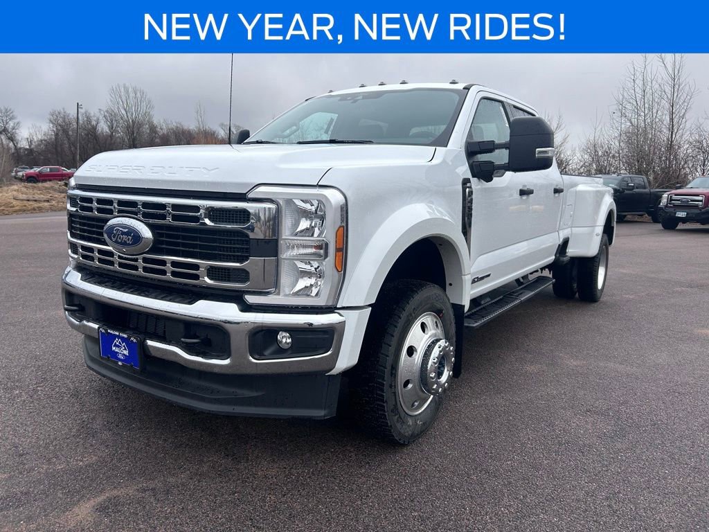 New 2026 Ford F450 XLT w/ 360-Degree Camera Package image 10