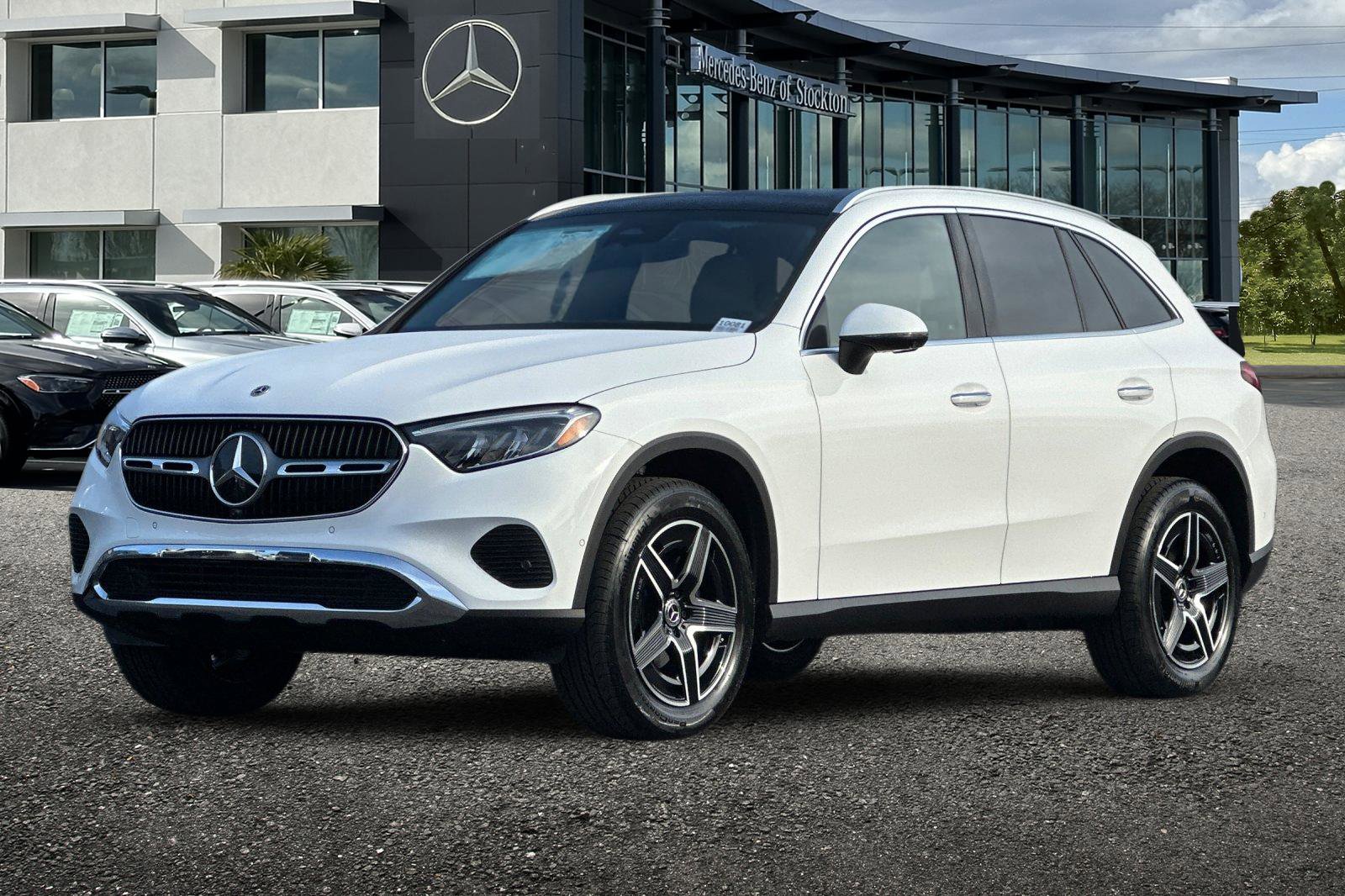 New 2026 Mercedes-Benz GLC 300 4MATIC image 8