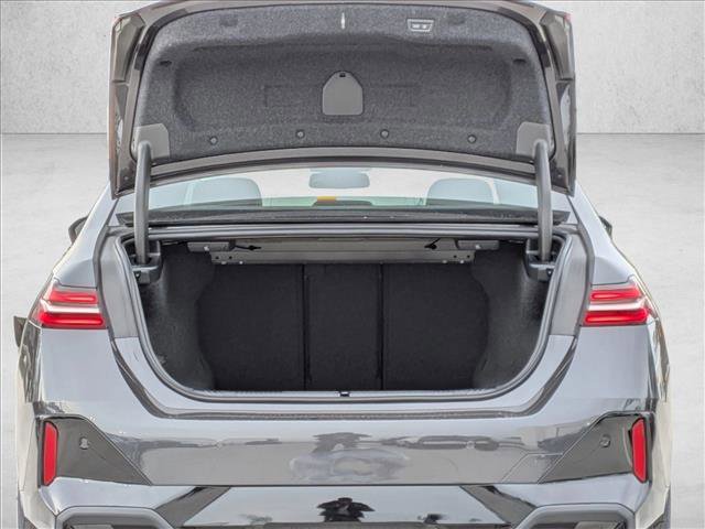 New 2026 BMW 530i xDrive w/ M Sport Package image 19