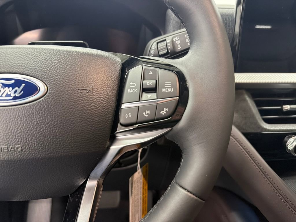 New 2026 Ford Explorer Platinum image 22