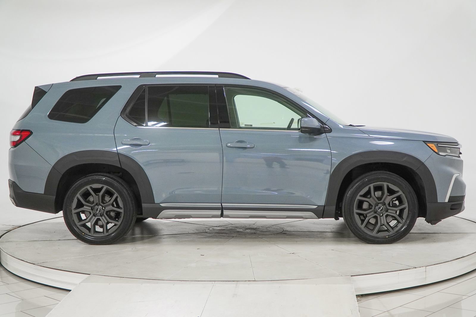 Used 2023 Honda Pilot Elite image 14