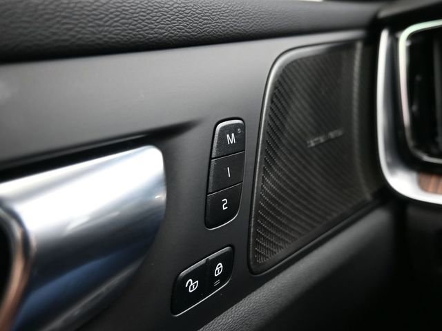 Used 2023 Volvo S60 B5 Plus w/ Climate Package image 30