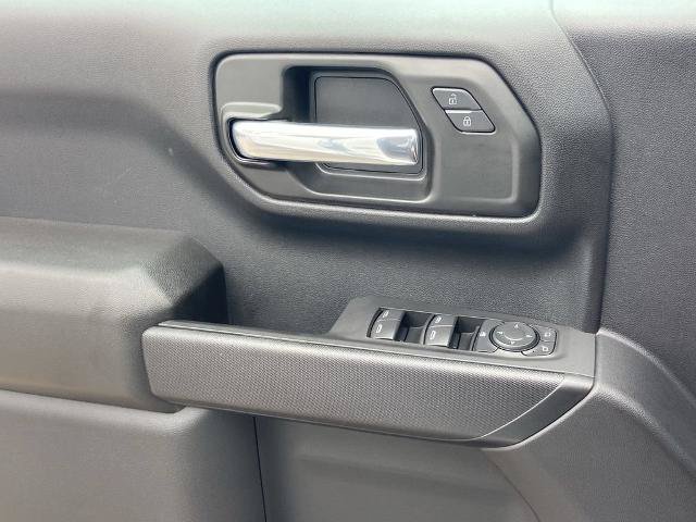 Used 2025 GMC Sierra 1500 Pro w/ Pro Value Package RWD image 18