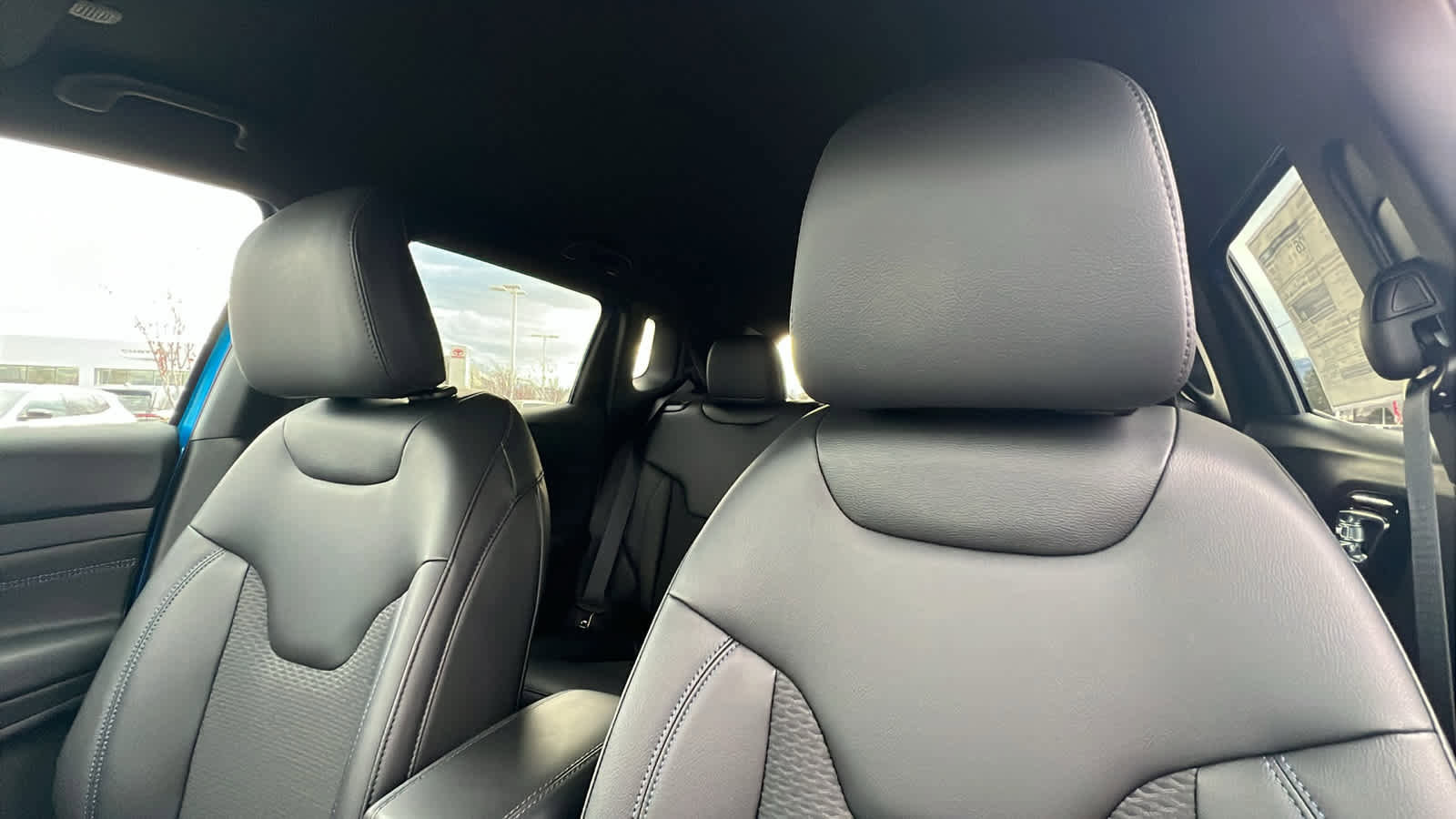 New 2026 Jeep Compass Latitude image 11