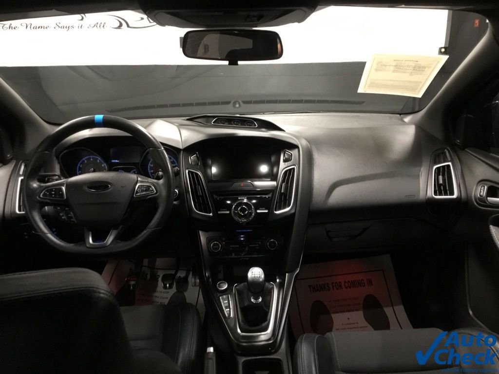 Used 2016 Ford Focus RS image 24