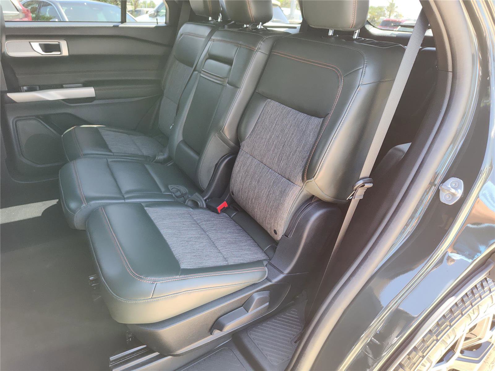 Used 2023 Ford Explorer Timberline w/ Timberline Technology Package image 28