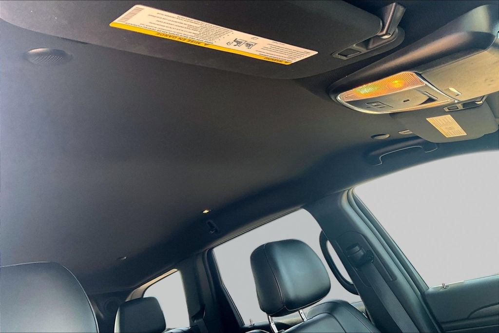 Used 2018 Jeep Grand Cherokee Altitude RWD image 16