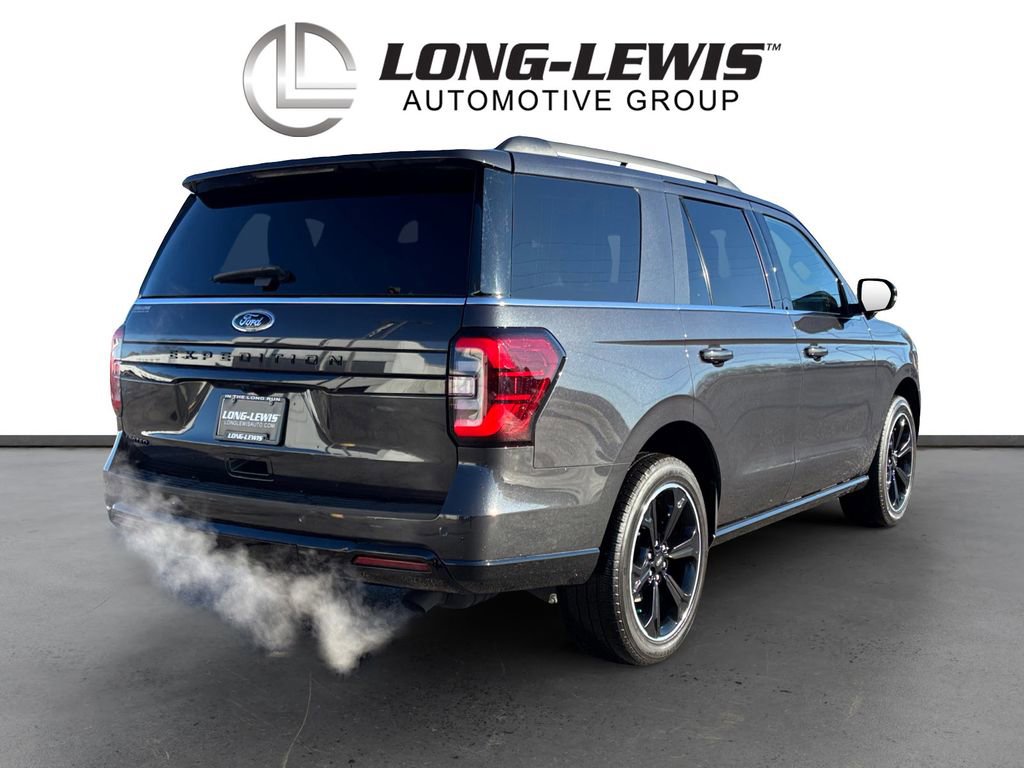 Used 2023 Ford Expedition Limited image 7
