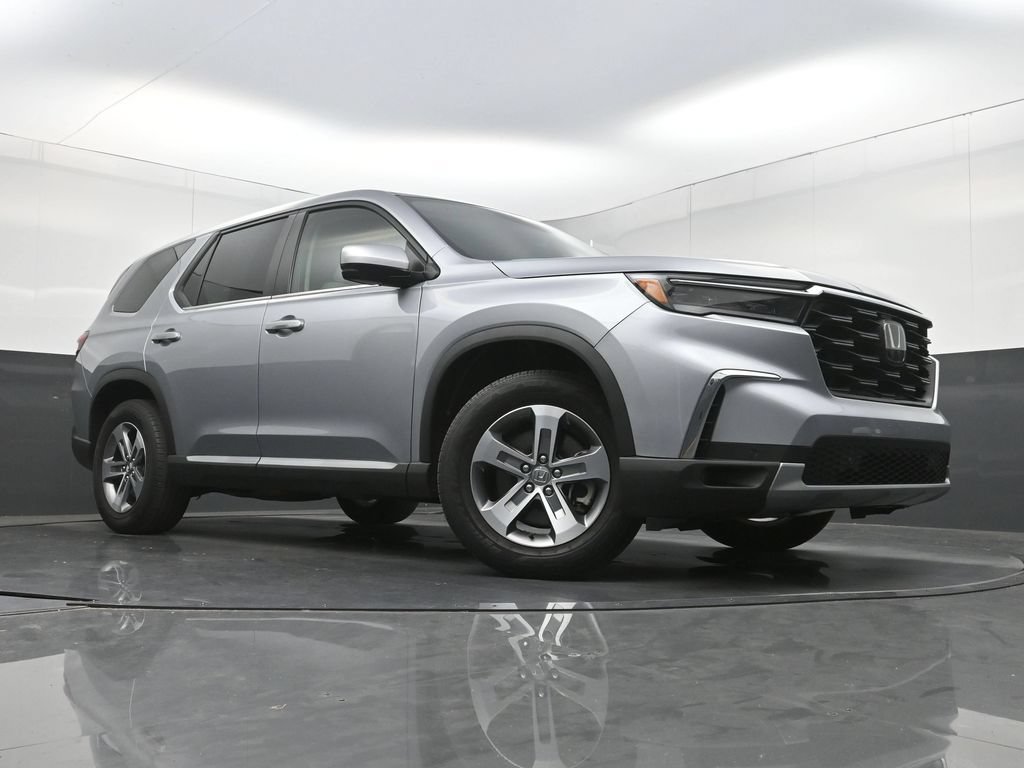 Used 2023 Honda Pilot EX-L image 25