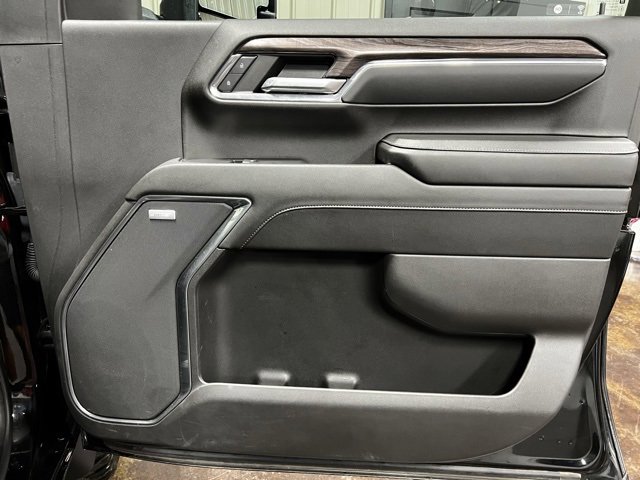 Used 2024 Chevrolet Silverado 2500 LTZ w/ LTZ Plus Package image 26