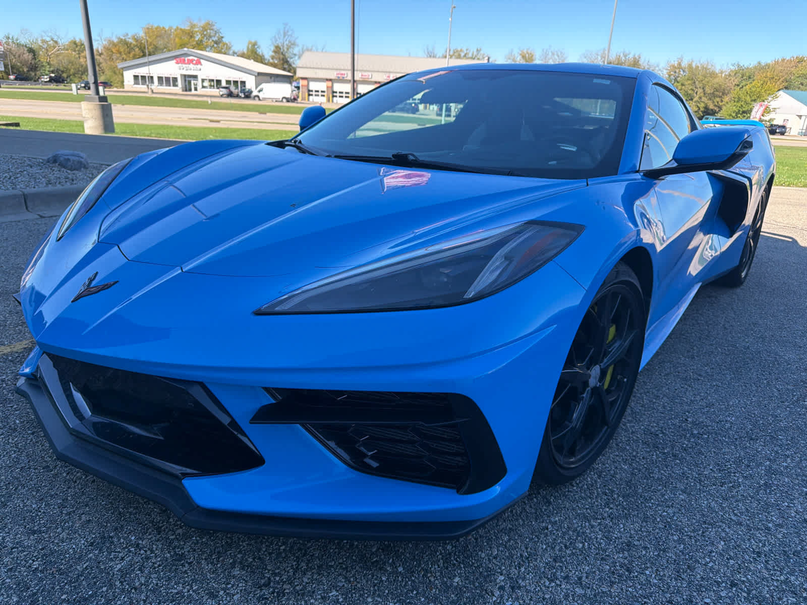 Used 2022 Chevrolet Corvette Stingray Preferred Cpe w/ Z51 Performance Package RWD image 1