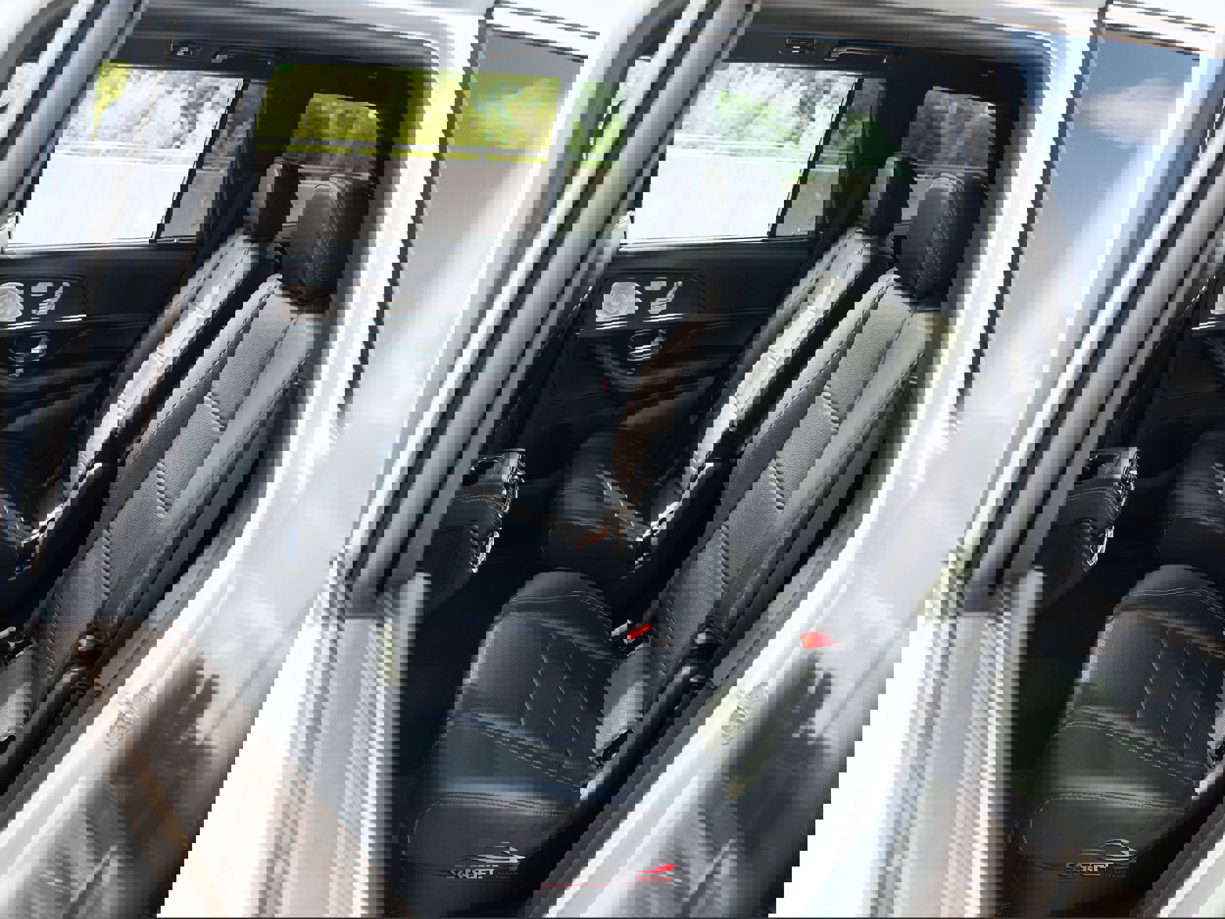 Used 2021 Mercedes-Benz GLS 450 4MATIC image 21