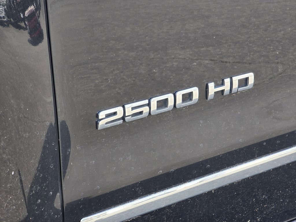 Used 2016 Chevrolet Silverado 2500 LTZ w/ Duramax Plus Package image 11