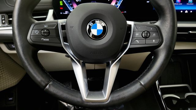 Used 2026 BMW X1 xDrive28i w/ Technology Package AWD/4WD image 63
