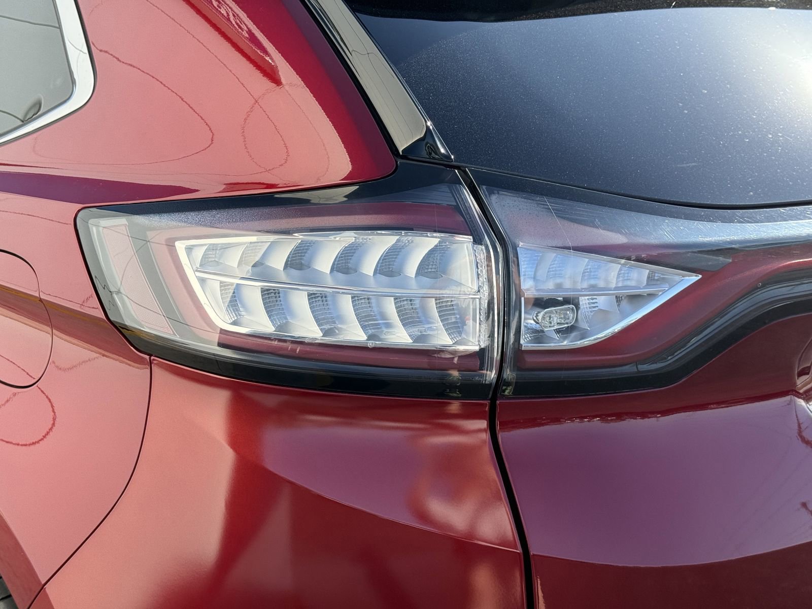 Used 2017 Ford Edge Titanium w/ Equipment Group 302A image 7