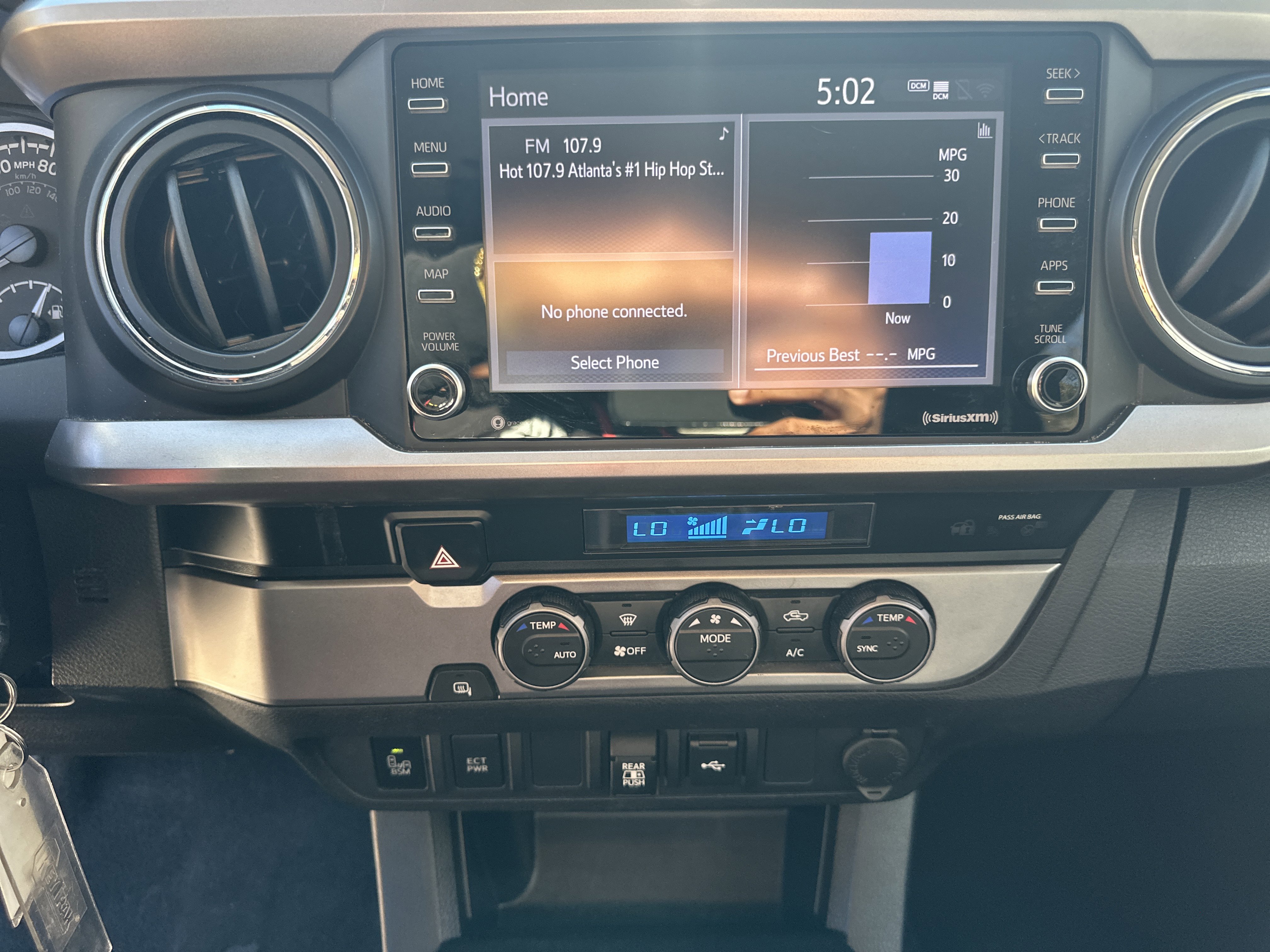 Used 2022 Toyota Tacoma SR5 image 27