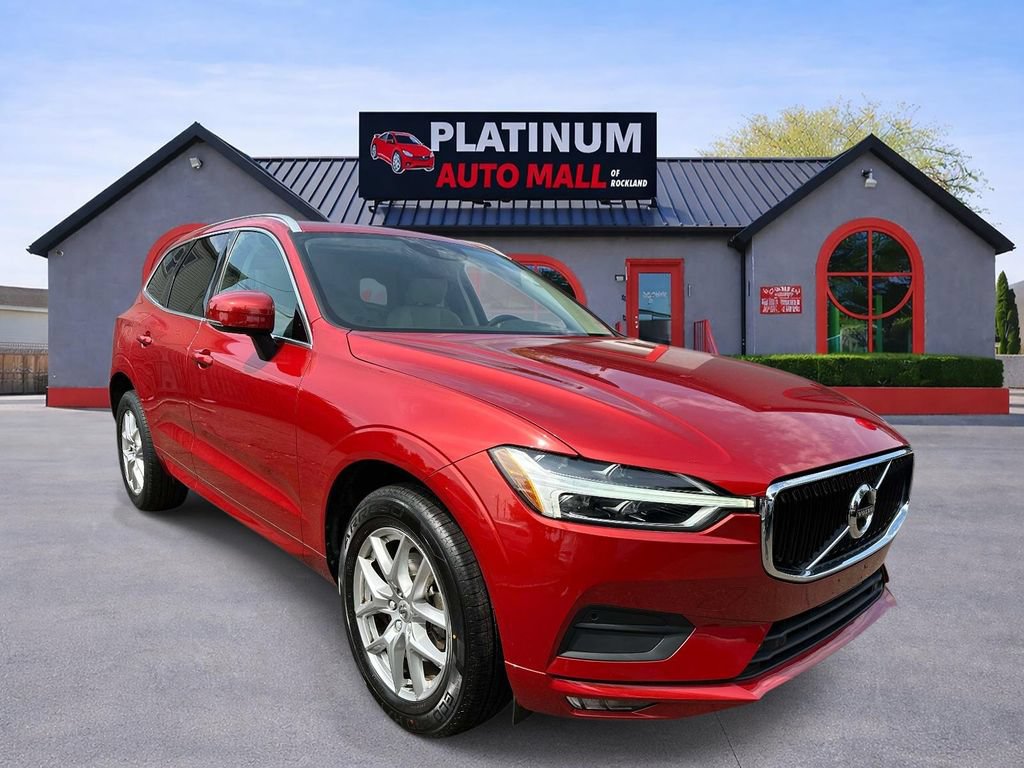 Used 2021 Volvo XC60 T5 Momentum AWD/4WD image 1