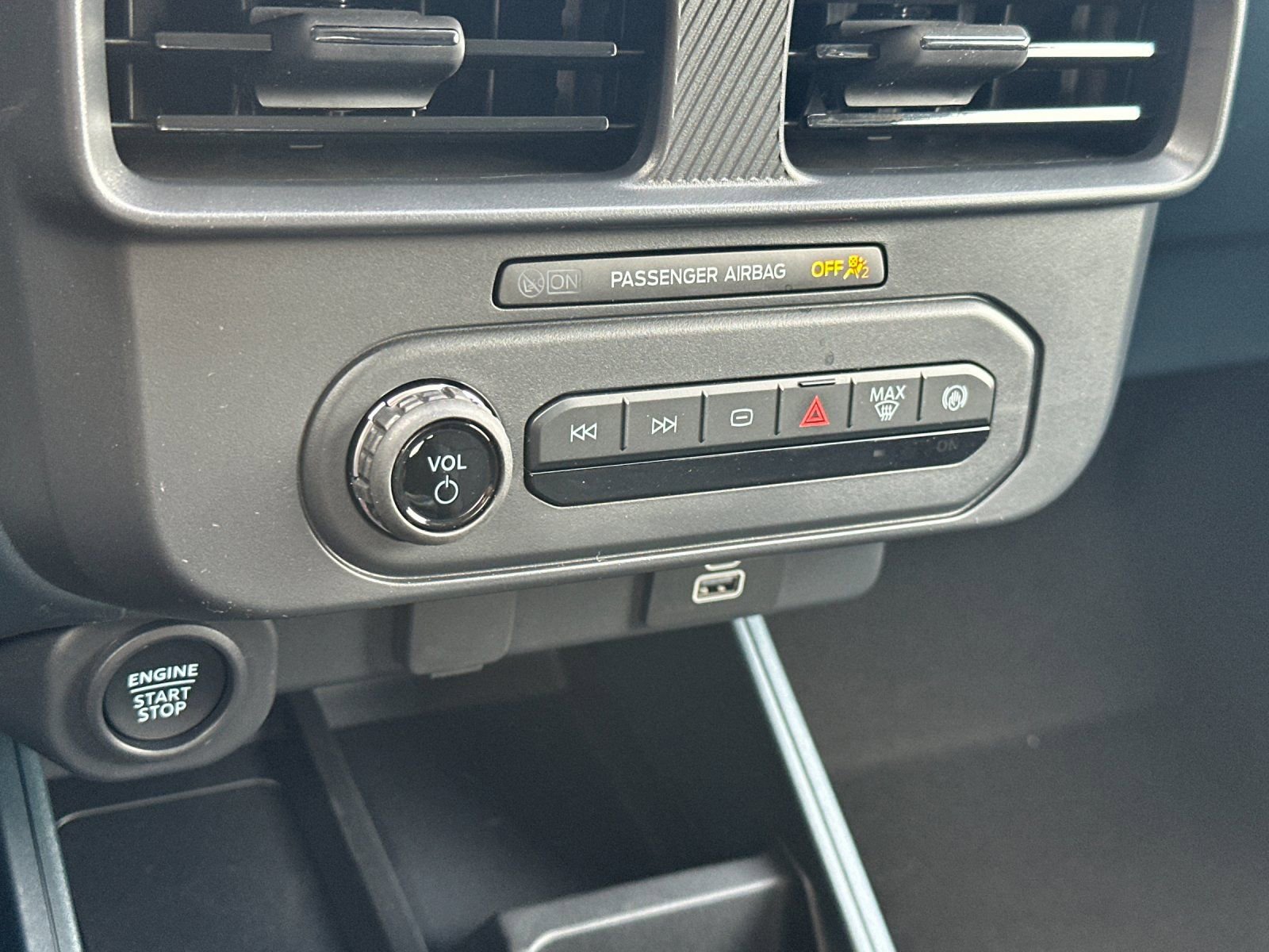 New 2026 Ford Maverick XLT w/ Equipment Group 301A image 21