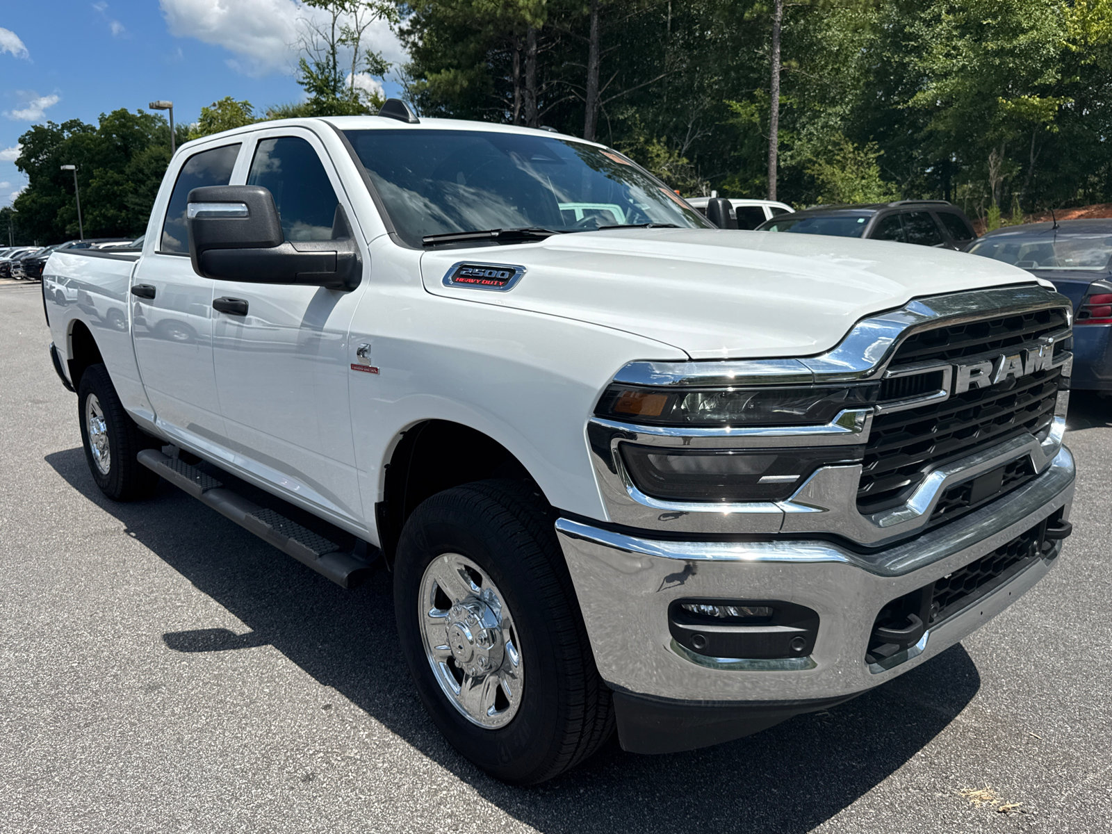 Used 2026 RAM 2500 Tradesman AWD/4WD image 3