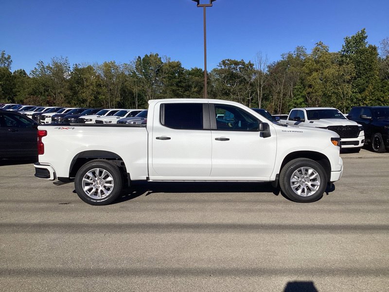 New 2026 Chevrolet Silverado 1500 Custom AWD/4WD image 8