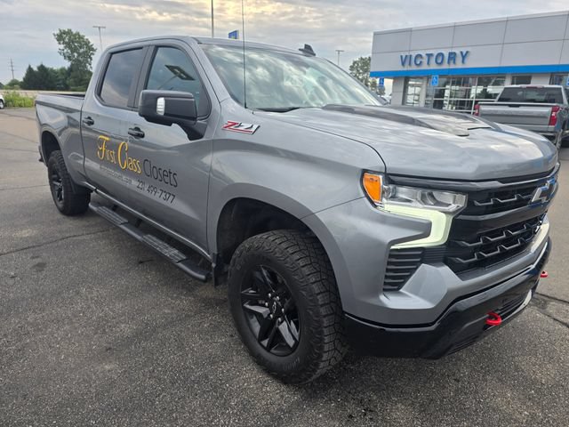 Used 2024 Chevrolet Silverado 1500 LT Trail Boss w/ LT Trail Boss Premium Package AWD/4WD image 8