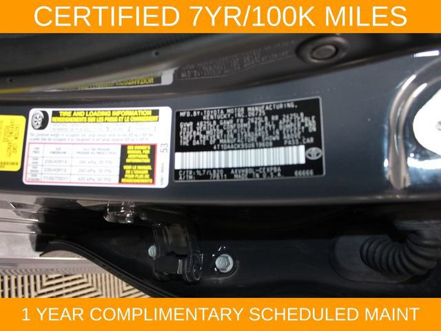Used 2025 Toyota Camry XSE FWD image 28