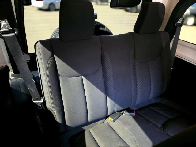 Used 2013 Jeep Wrangler Sport AWD/4WD image 40