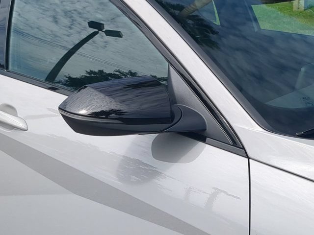 Certified 2025 Hyundai Elantra N FWD image 10