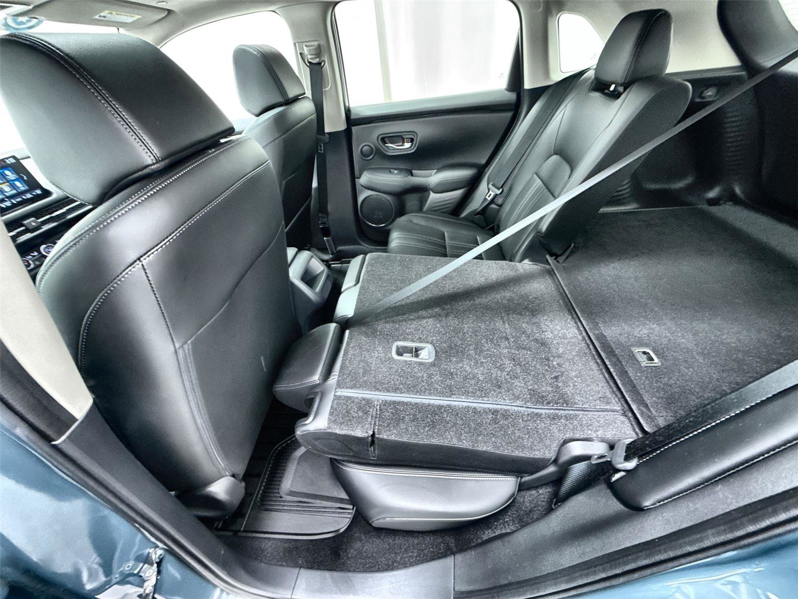 Certified 2025 Honda HR-V EX-L image 24