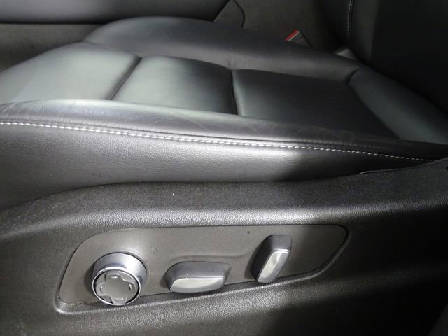 Used 2024 Cadillac XT4 Premium Luxury image 20