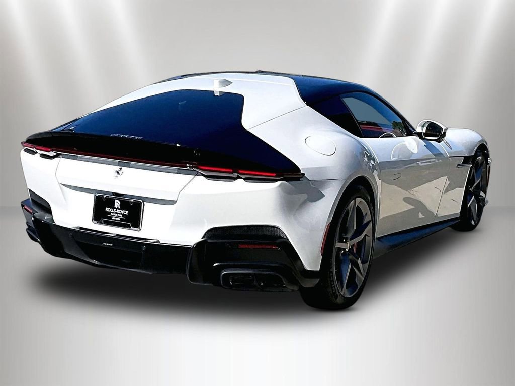 Used 2026 Ferrari 12Cilindri image 19