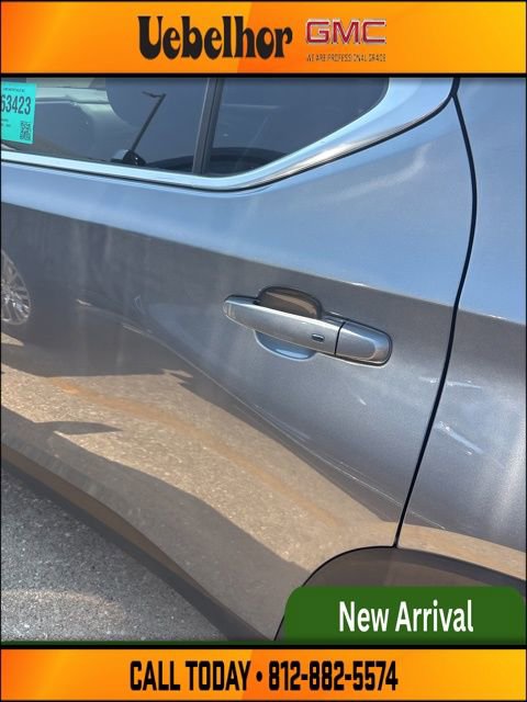 Used 2021 Chevrolet Traverse LT image 18