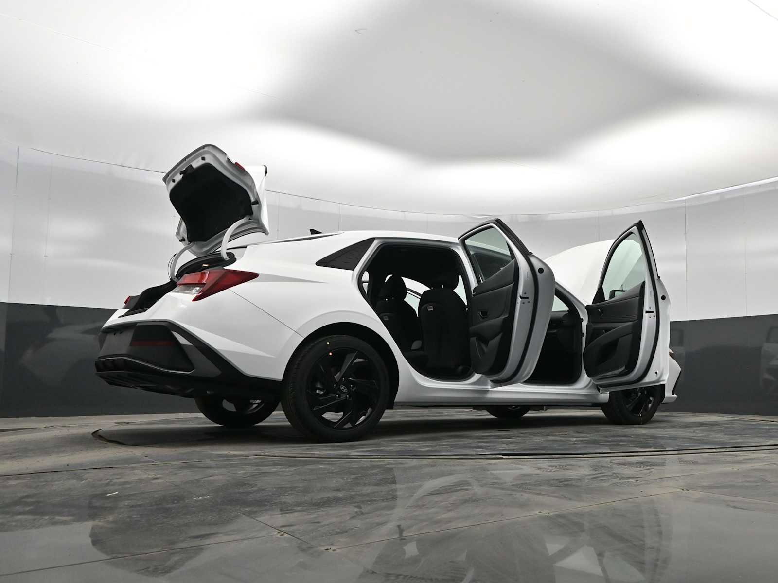 New 2026 Hyundai Elantra Sport w/ Cargo Package image 41