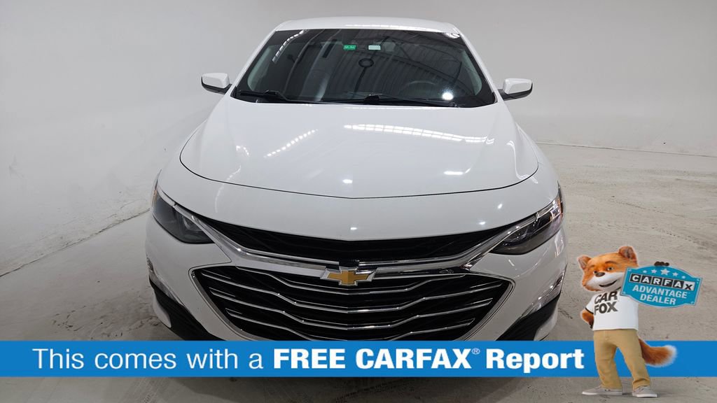 Used 2021 Chevrolet Malibu LS w/ Driver Confidence Package II image 2