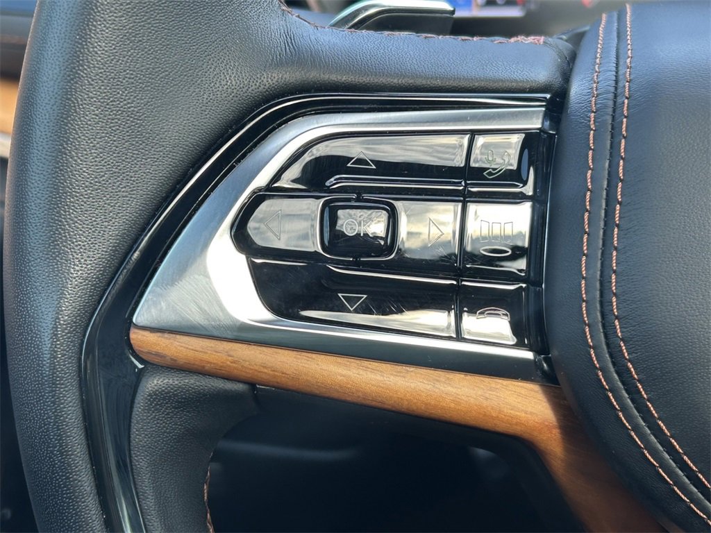 Used 2024 Jeep Grand Cherokee L Summit image 38