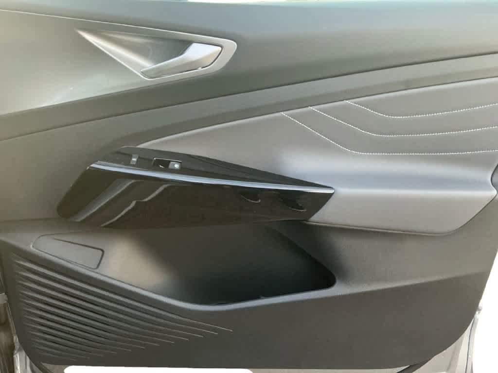New 2026 Volkswagen ID.4 Pro S AWD/4WD image 16