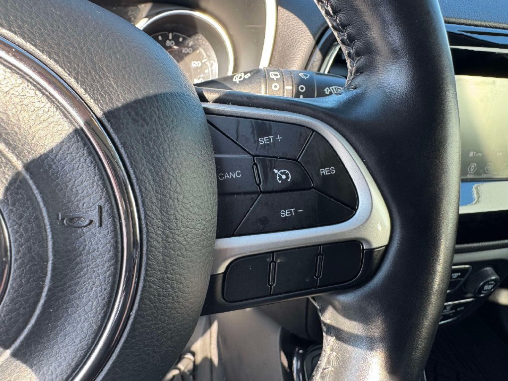 Used 2019 Jeep Compass Latitude AWD/4WD image 22