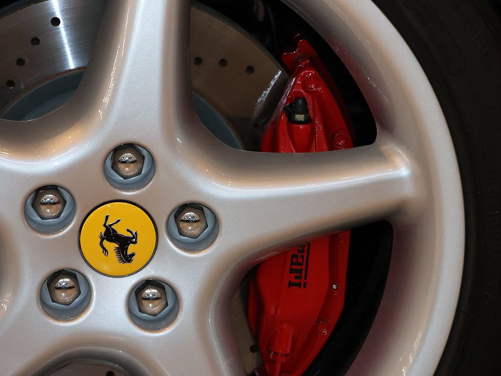 Used 2001 Ferrari 550 Maranello Coupe RWD image 92