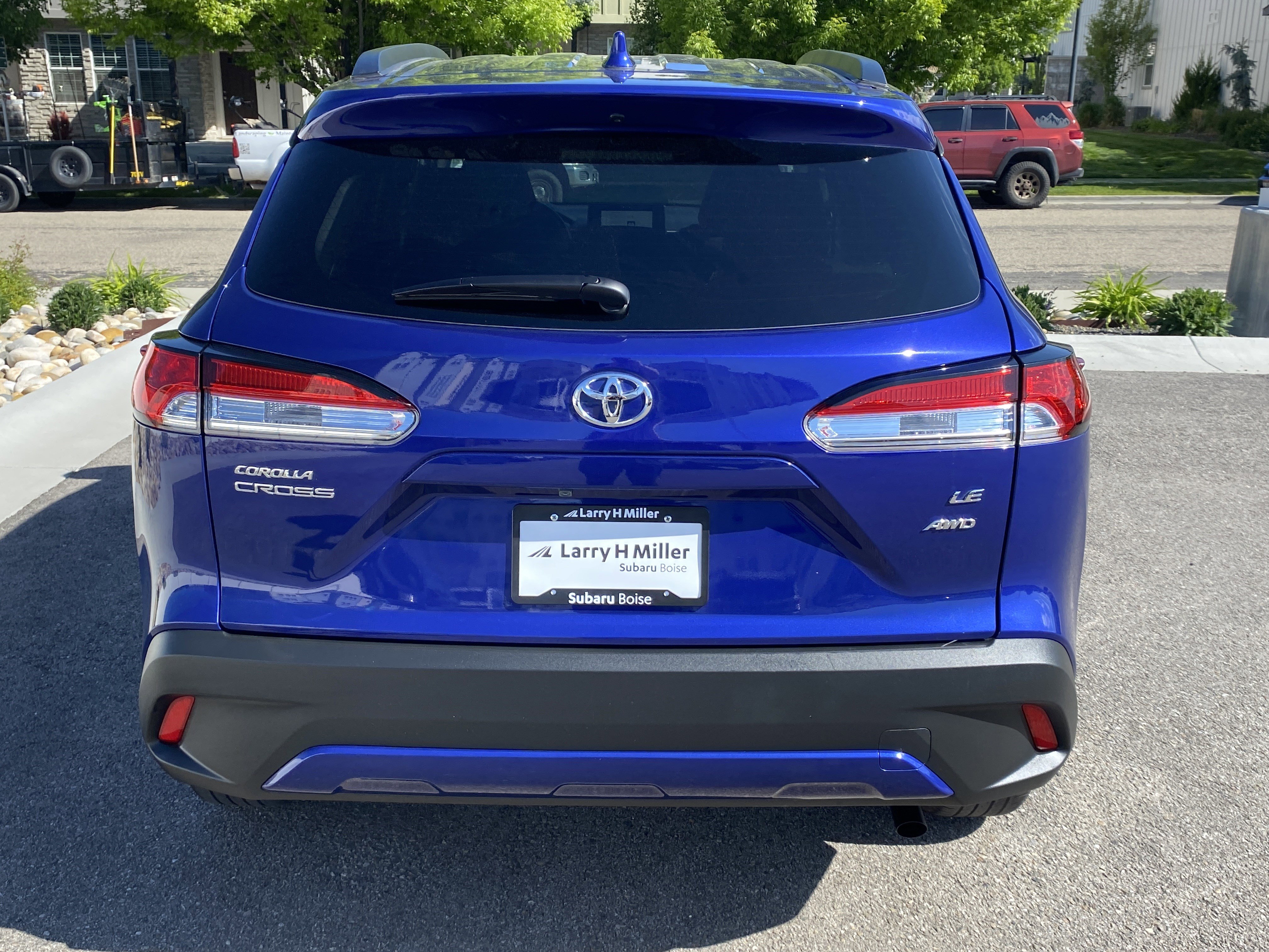 Used 2024 Toyota Corolla Cross LE w/ Moonroof Package AWD/4WD image 5