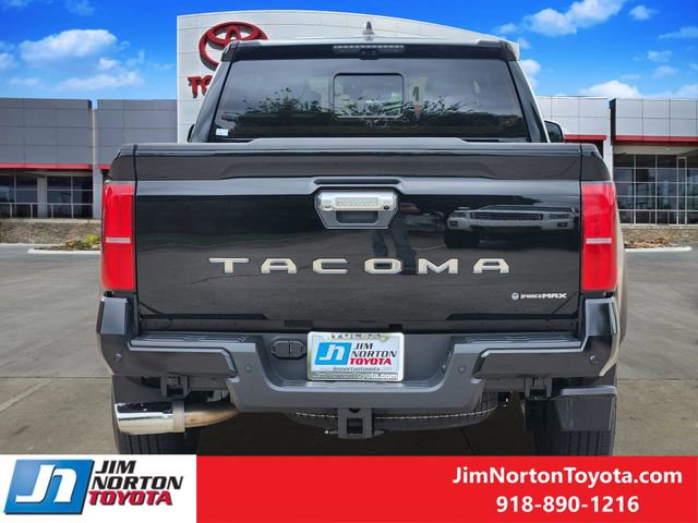 Used 2025 Toyota Tacoma Limited AWD/4WD image 7