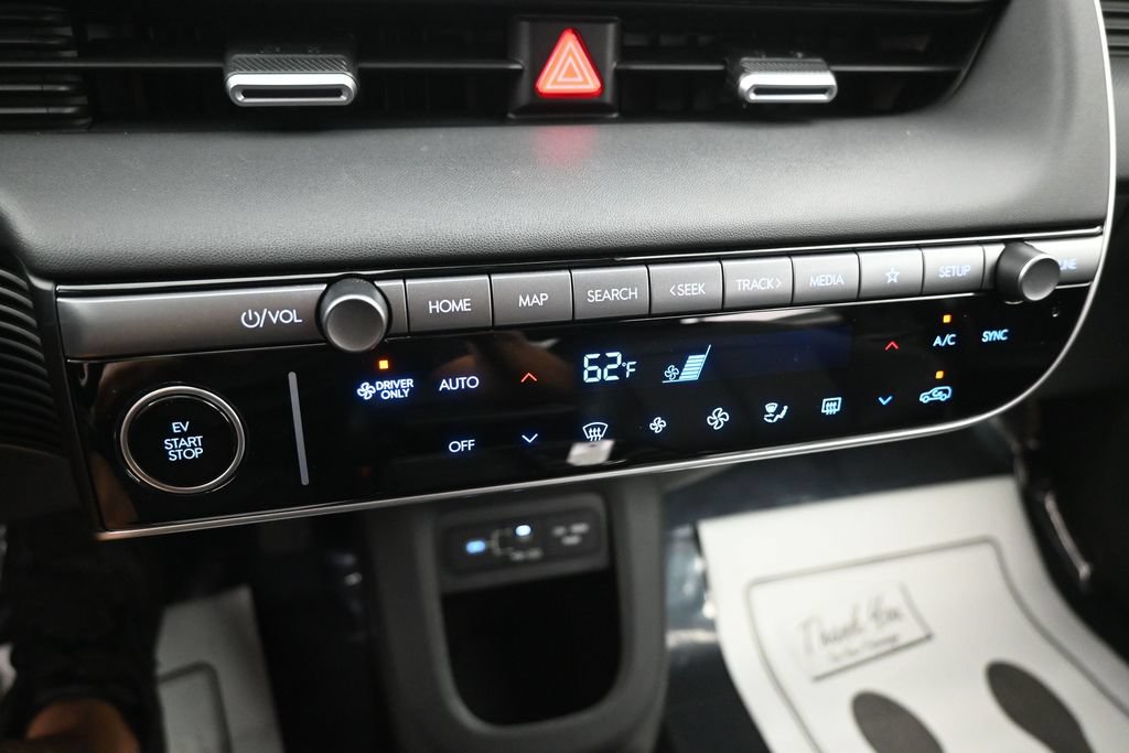 Used 2025 Hyundai Ioniq 5 Limited RWD image 18