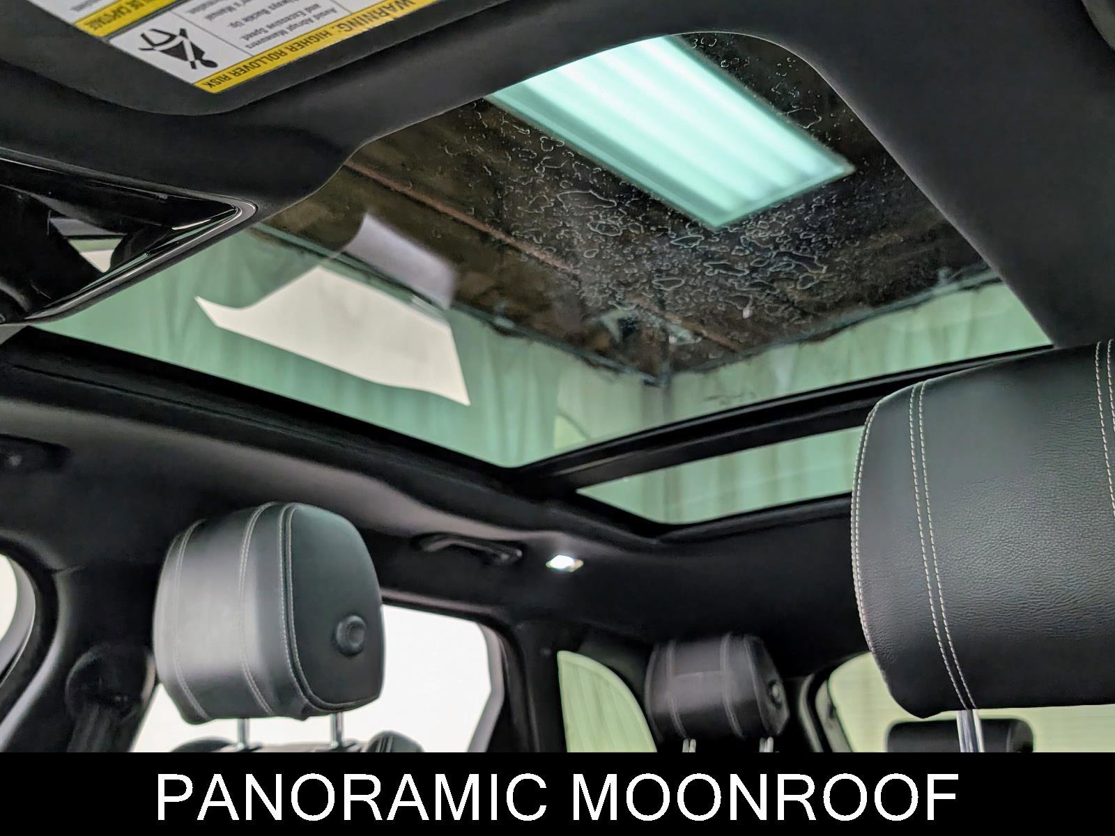 Used 2018 Land Rover Range Rover Velar S image 16