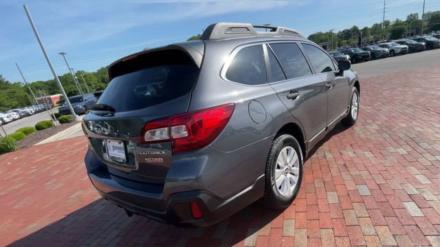 Used 2019 Subaru Outback 2.5i AWD/4WD image 9