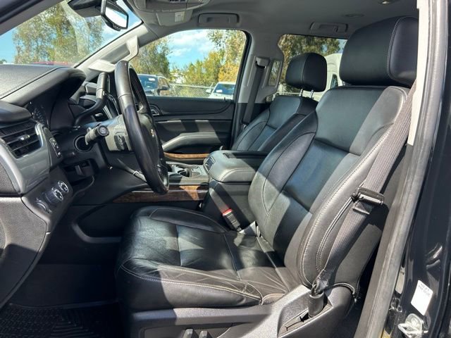 Used 2019 Chevrolet Suburban LT image 14