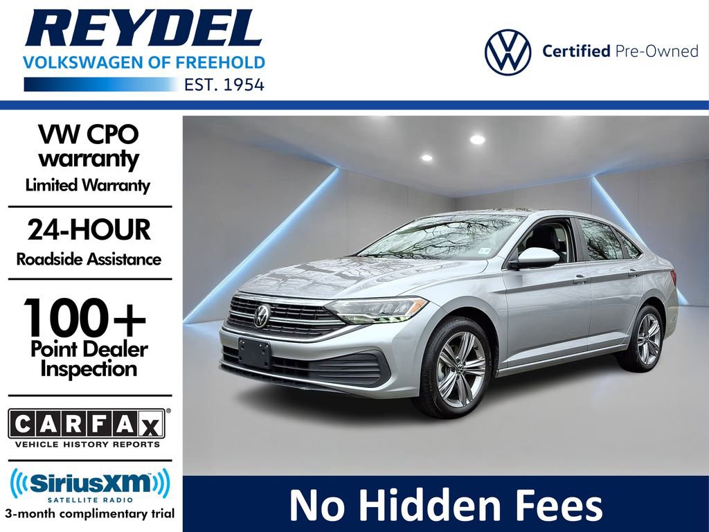 Certified 2022 Volkswagen Jetta SE w/ Panoramic Sunroof Package FWD image 1