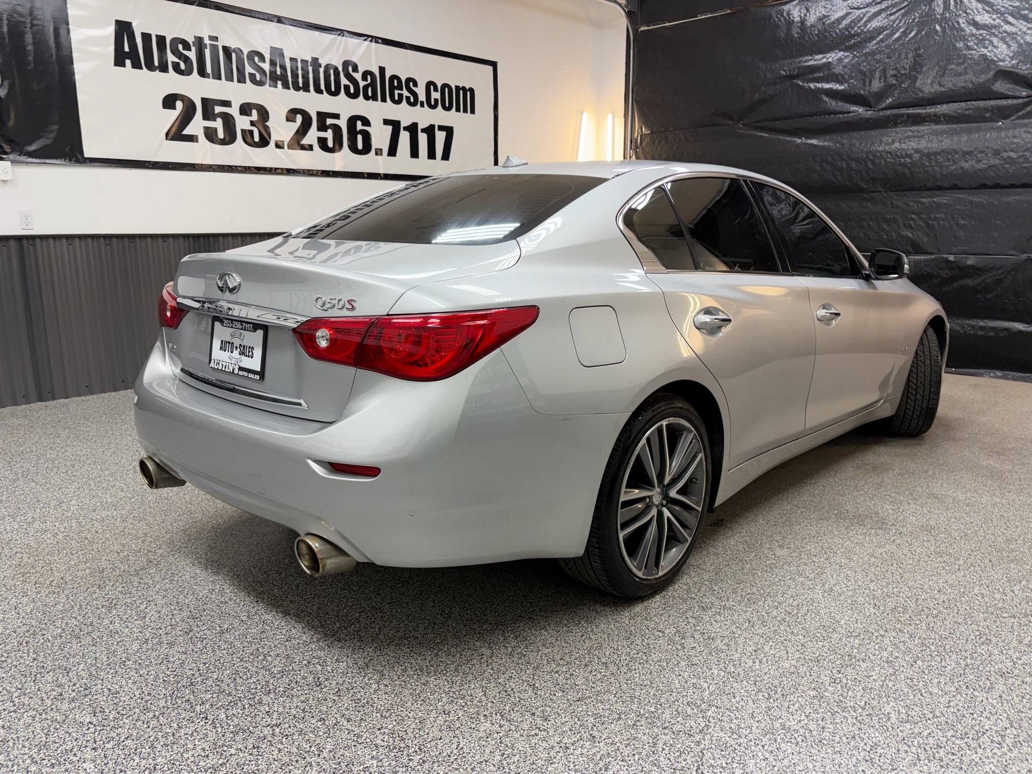 Used 2014 INFINITI Q50 AWD w/ Navigation Package image 3