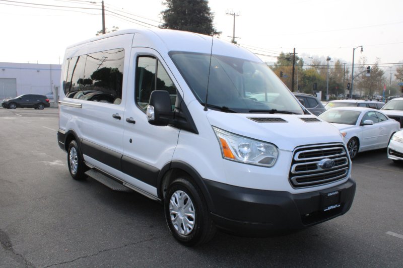 Used 2017 Ford Transit 150 XLT image 1