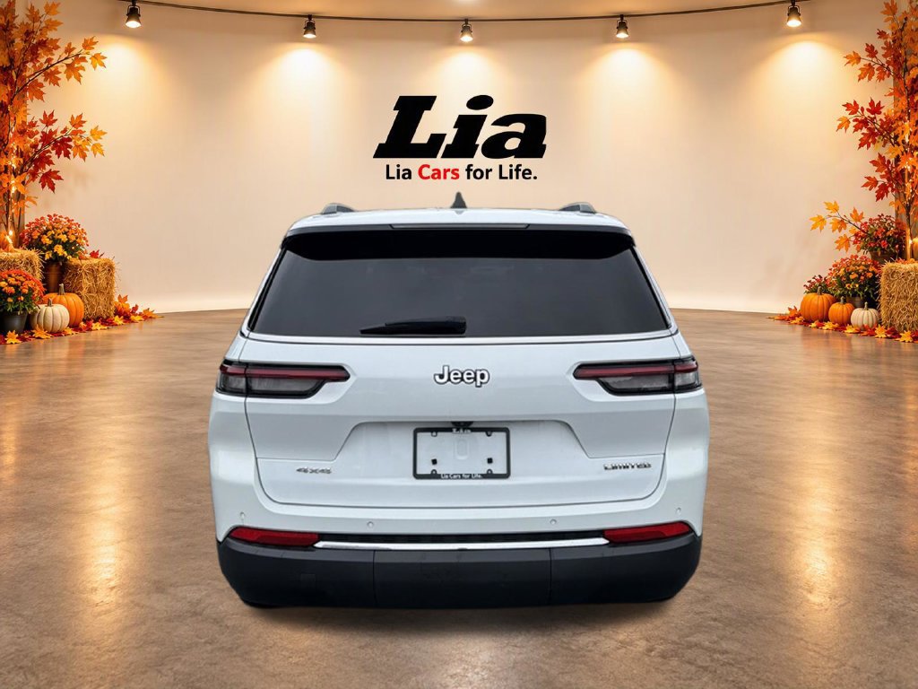 Used 2023 Jeep Grand Cherokee L Limited AWD/4WD image 5